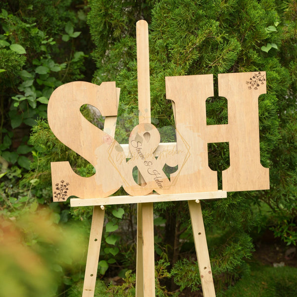 Wedding Welcome Sign with Couple’s Names and Date – Rustic Wooden Wedding Guest Book Alternative, Personalized Wood Guest Book Sign for Wedding Reception and Wedding Favors 12–26 Inches